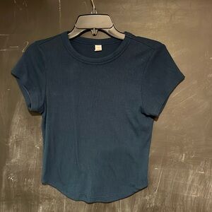 Old Navy Active ribbed tee